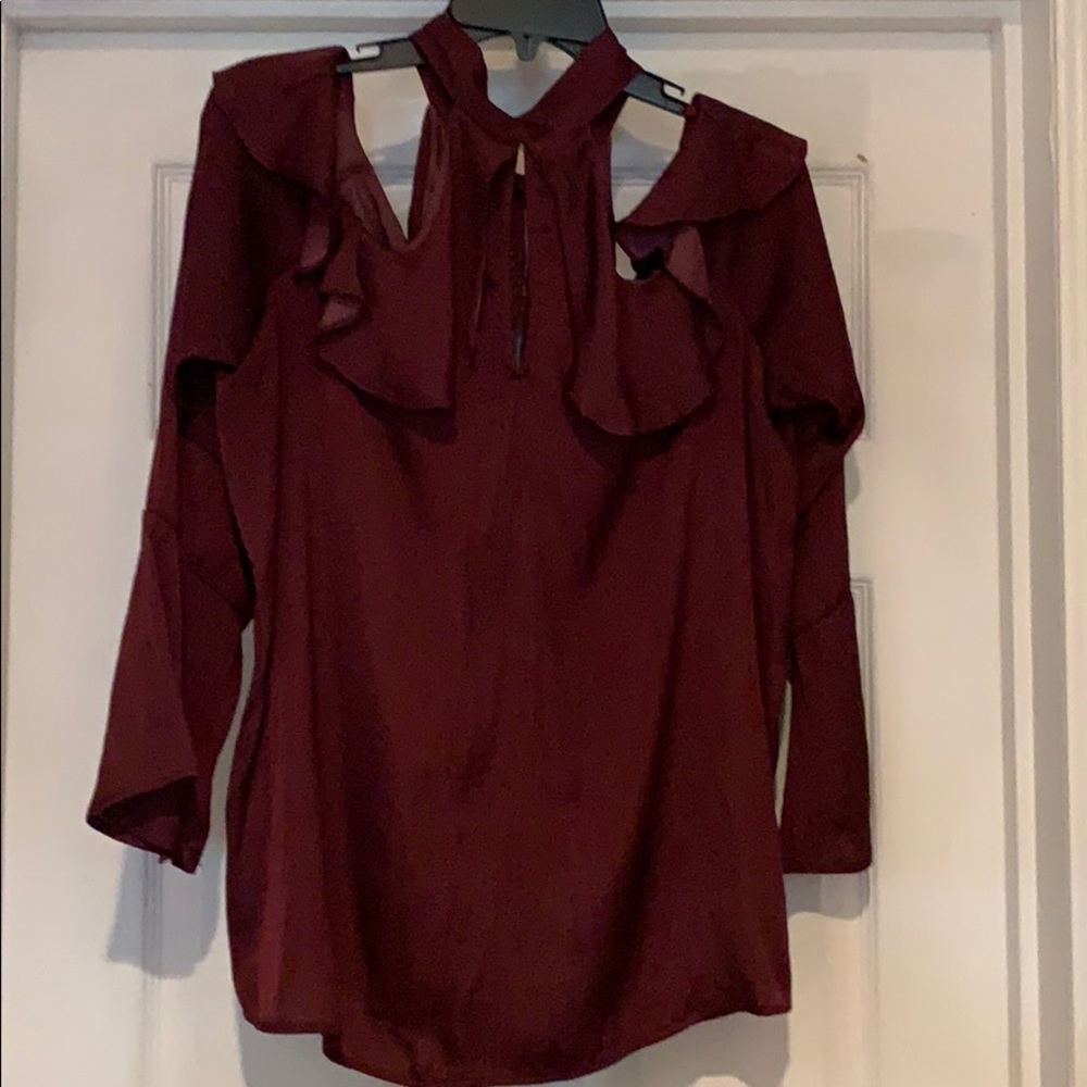 Belle sky Cold shoulder blouse